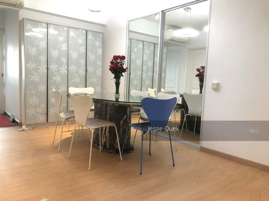 Blk 12 Marine Terrace (Marine Parade), HDB 5 Rooms #271270211